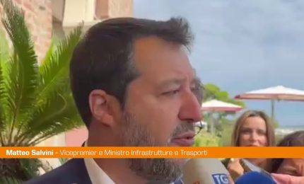 Trasporti, Salvini "Rinviare i lavori nel traforo del Monte Bianco"