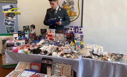 Sequestrati 7 mila prodotti non sicuri a Bologna