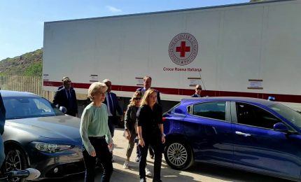 Meloni e Von der Leyen all'hotspot di Lampedusa