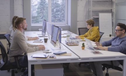 Il 75% dei laureati in Italia trova lavoro entro un anno