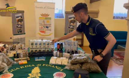 Fiamme gialle sequestrano 12 chili di canapa a Vicenza, tre denunce