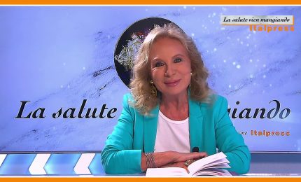 La Salute Vien Mangiando - Gambe gonfie? Ecco la crema che pu&ograve; aiutare