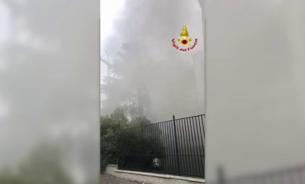 Fumo da una discoteca a Milano, intervengono i Vigili del Fuoco