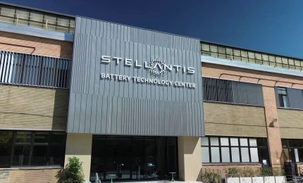 Stellantis, a Mirafiori uno dei due Battery Technology Center