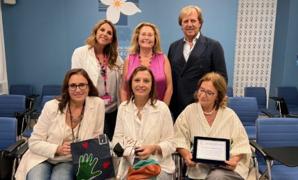 Donati turbanti a pazienti oncologici dell&rsquo;Ospedale Giglio di Cefal&ugrave;