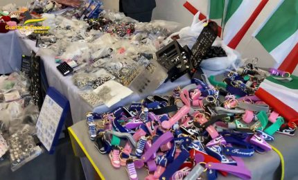 Bologna, sequestrati 114mila prodotti non sicure e contraffatti
