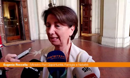 Roccella "Spesso la violenza economica &egrave; un possibile reato spia"