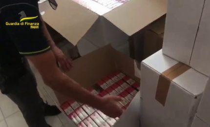A Napoli Gdf sequestra quattro quintali di sigarette di contrabbando