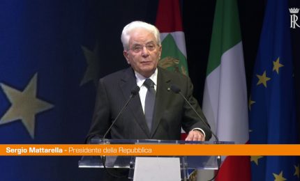 Mattarella "Serve l'impegno di tutti per la piena riuscita del Pnrr"