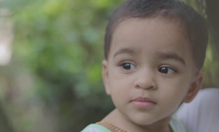 Gli adulti sottovalutano il dolore dei bambini, importante ascoltarlo