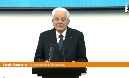 Mattarella "Il dialogo pu&ograve; debellare i fantasmi dell'imperialismo"
