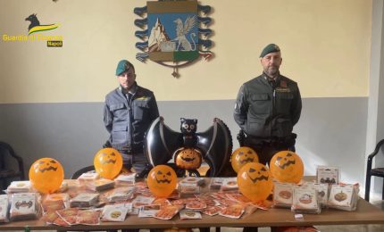 Halloween, sequestrati a Napoli oltre 100.000 prodotti contraffatti