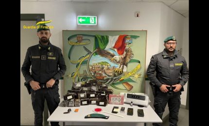 Sequestrati a Palermo 30 Kg di hashish e 1 Kg di cocaina, 3 arresti