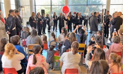 Palermo, doni dei Carabinieri ai piccoli ricoverati al &ldquo;Di Cristina&rdquo;
