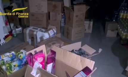 Sequestrati 140.000 fuochi d&rsquo;artificio, un arresto a Cosenza