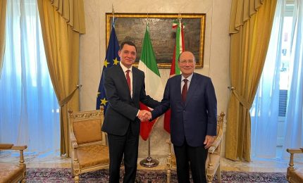 Schifani riceve a Palazzo d&rsquo;Orl&egrave;ans il neo console di Tunisia a Palermo