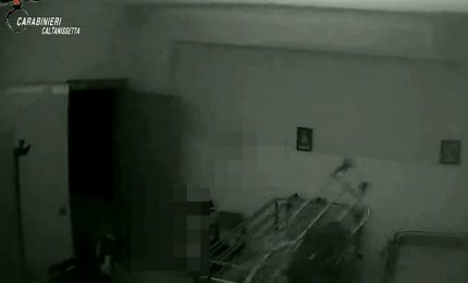 Anziani maltrattati in casa di riposo, 4 arresti a Caltanissetta