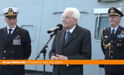 Mattarella "Forze armate garantiscono la libert&agrave; della Repubblica"