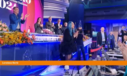 Sanremo, a Loredana Bert&egrave; il Premio della giuria della Sala Stampa