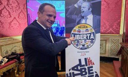 Europee, De Luca &ldquo;Sondaggi ci danno al 2% ma puntiamo al 4,2%&rdquo;