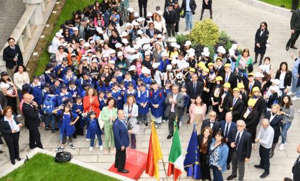 Anniversario dello Statuto, giornata di festa per 170 alunni a Palazzo d&rsquo;Orleans