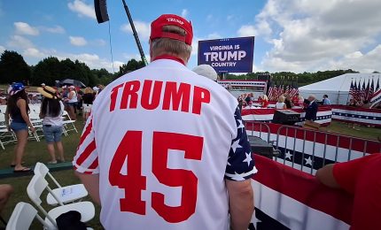 Presidenziali Usa, bagno di folla per Donald Trump in Virginia