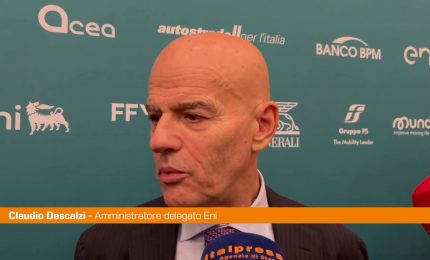 Descalzi "Obiettivo cessione quota minoranza Enilive entro l&rsquo;anno"