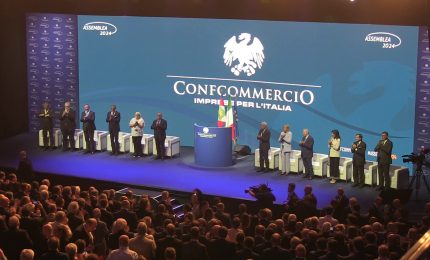 Assemblea Confcommercio, terziario pilastro della crescita
