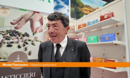 Fiasconaro al Summer Fancy Food con Toro di Wall Street di cioccolato