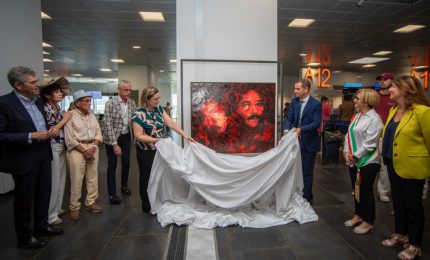 Via D&rsquo;Amelio, all&rsquo;aeroporto di Palermo svelata opera &ldquo;Dei di Lava&rdquo;