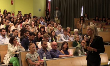 Parte da Torino "Build Your Future" di Intesa Sanpaolo