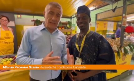 Pecoraro Scanio &ldquo;Zero tasse per i mercati dei piccoli agricoltori"