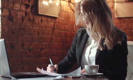 La laurea facilita l'inserimento nel mondo del lavoro