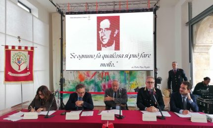 Giro di vite contro l&rsquo;abbandono dei rifiuti a Palermo, in azione telecamere mobili