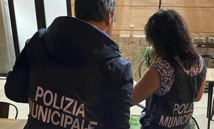 Suona &ldquo;Faccetta nera&rdquo; in un pub, denunciato per apologia del fascismo a Palermo