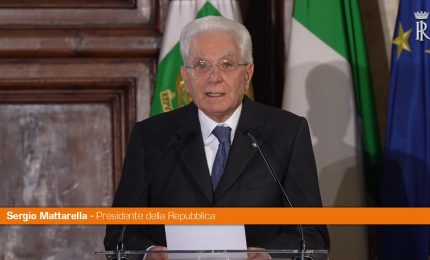 Mattarella "Tenuta istituzioni &egrave; unico argine a usurpatori sovranit&agrave;"