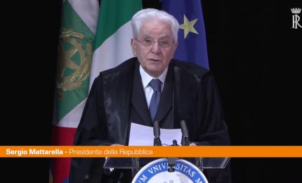 Mattarella "Soltanto unita l'Europa pu&ograve; garantire futuro di pace"