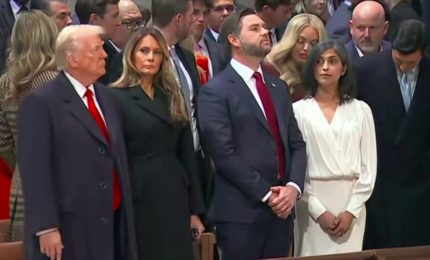 Trump e Vance partecipano al National Prayer Service