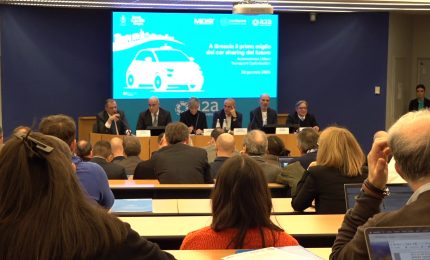 Il car sharing del futuro parte da Brescia, primo km a guida autonoma