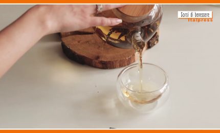 Sorsi di benessere - Tisana malva e coriandolo, lenitiva e rigenerante