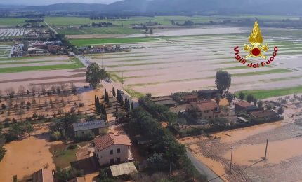Maltempo in Maremma, le immagini dall'elicottero dei Vigili del fuoco