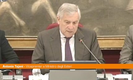 Export, Tajani "Valutiamo mercati e Paesi dove si pu&ograve; fare di pi&ugrave;"