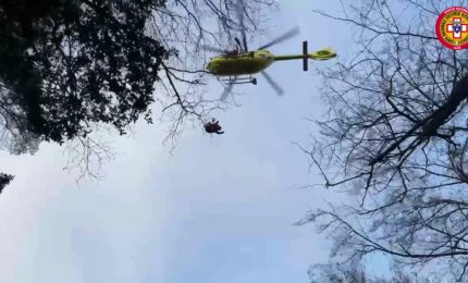 Viterbo, soccorsa in elicottero escursionista alla Mola di Corviano