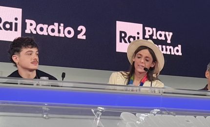 Lucio Corsi "Cerco canzoni che mi portino via dalla realt&agrave;"