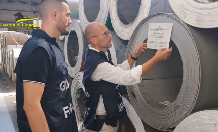 Azienda ferrarese evade dazi doganali, sequestro da 950 mila euro