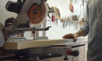 Imprese, la produttivit&agrave; cresce ma ancora troppo lentamente