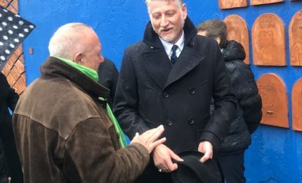 Giuli a Catania visita &lsquo;La Porta delle Farfalle&rsquo; &ldquo;Luogo sacro e straordinario&rdquo;