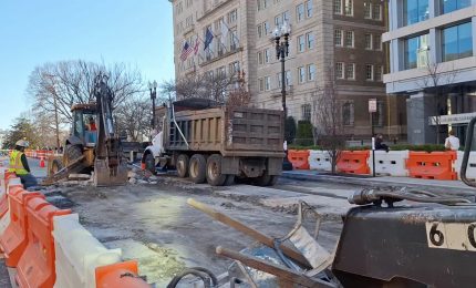 Washington, operai al lavoro per smantellare Black Lives Matter Plaza