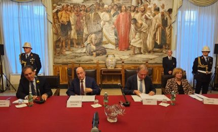 Urso e Schifani a Catania per la vertenza STM, &ldquo;Governo e Regione pronti ad agire&rdquo;