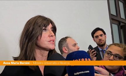 Medicina, Bernini "No abolizione numero chiuso, ma test d'ingresso"